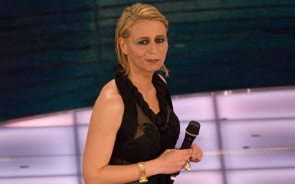 Maria De Filippi, la visione silenziosa che ha cambiato la tv italiana
